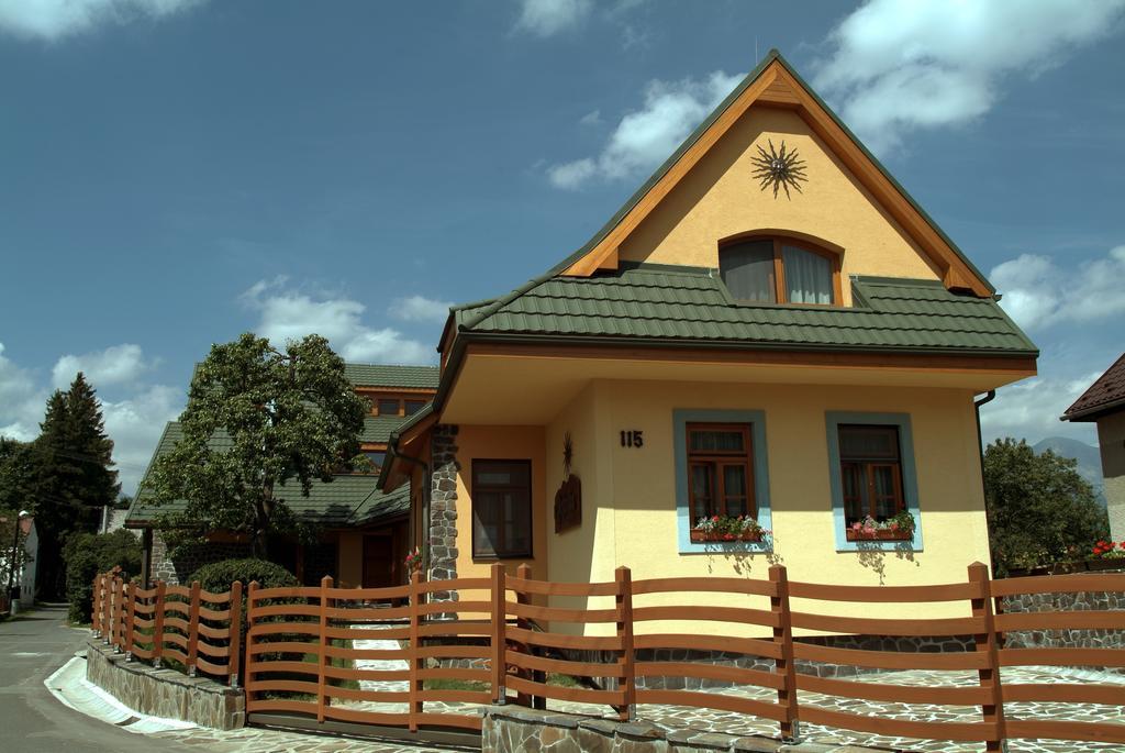 Penzion U Pejtrika Mengusovce Exterior photo